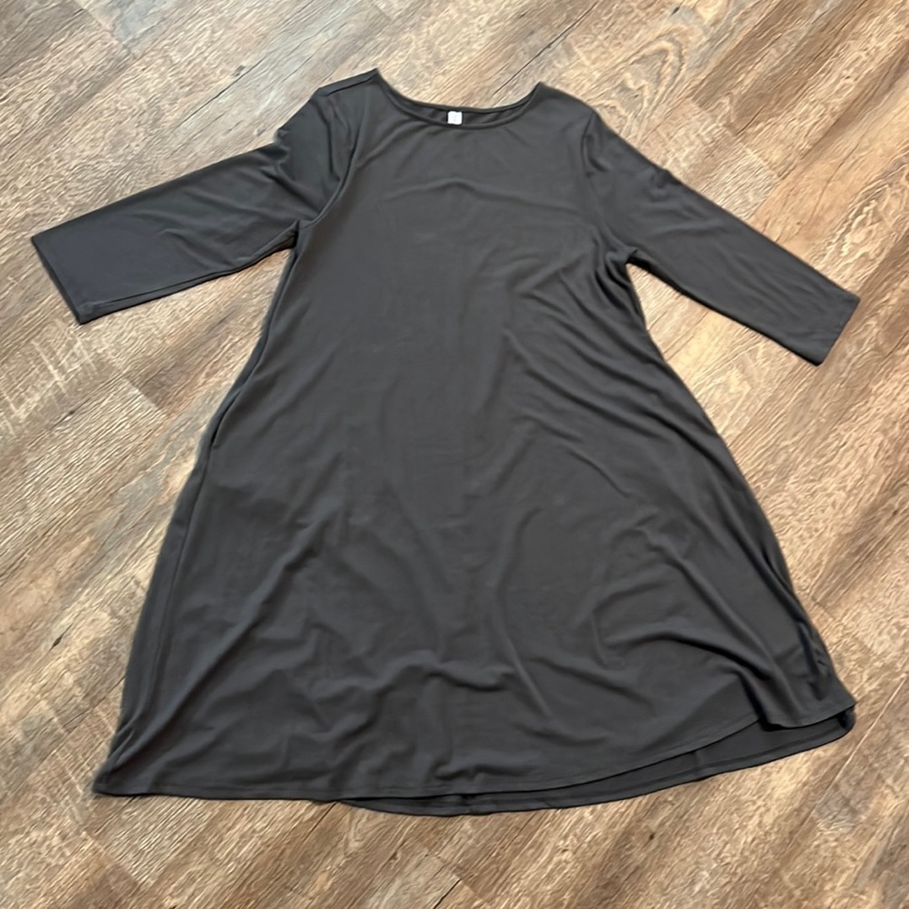Charcoal gray dress with POCKETS!